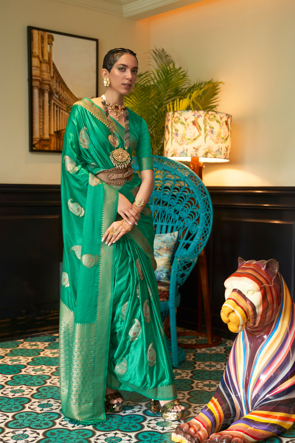 Glossy Nylon Weaving Silk Saree for Festive & Formal Elegance