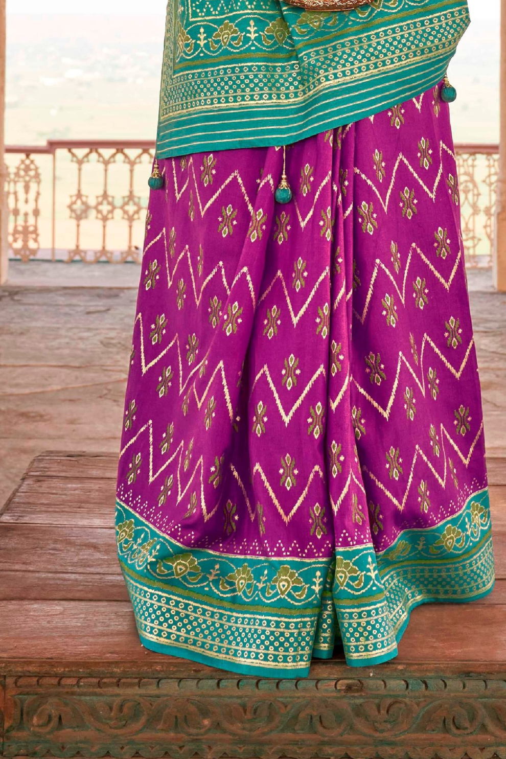 Elegant Patola Printed Art Silk Saree with Intricate Design