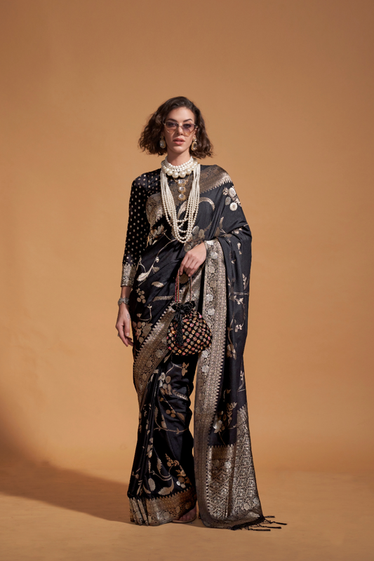 Pure Georgette Handloom Woven Silk Saree with Graceful Texture