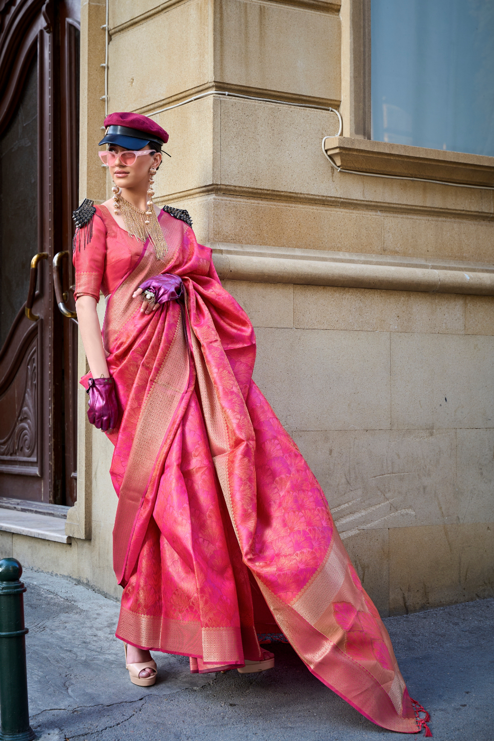 Pure Handloom Two Tone Organza Weaving Saree with Subtle Zari Shine