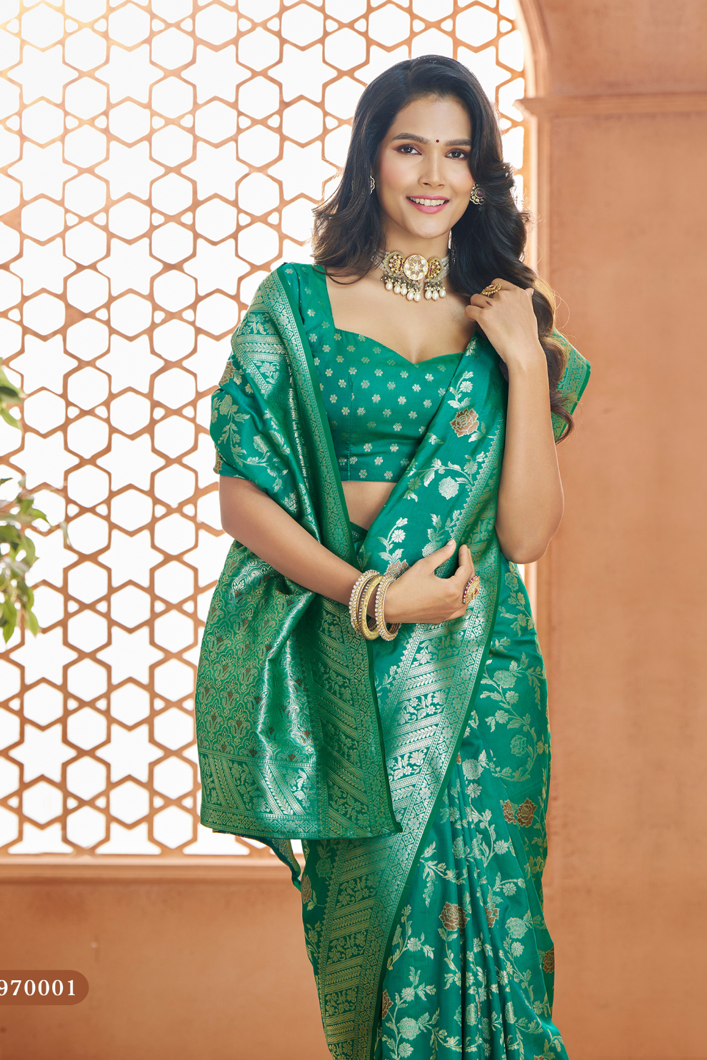 Pure Soft Banarasi Silk Saree with Traditional Zari Weaving - LaVante Fashion