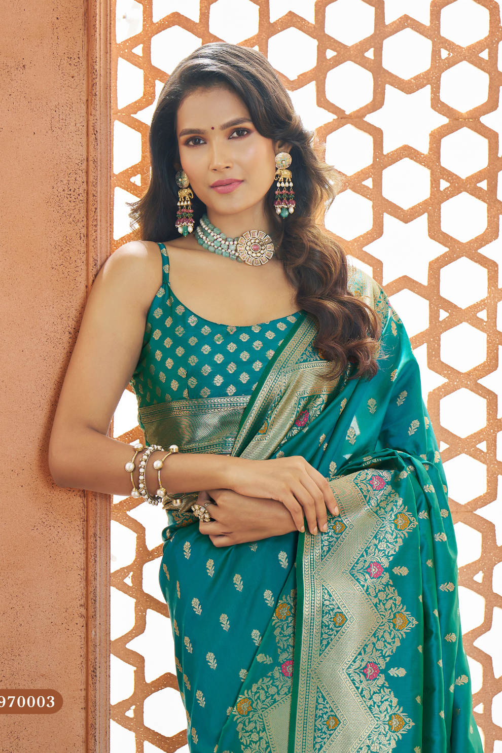 Pure Soft Banarasi Silk Saree with Traditional Zari Weaving - LaVante Fashion