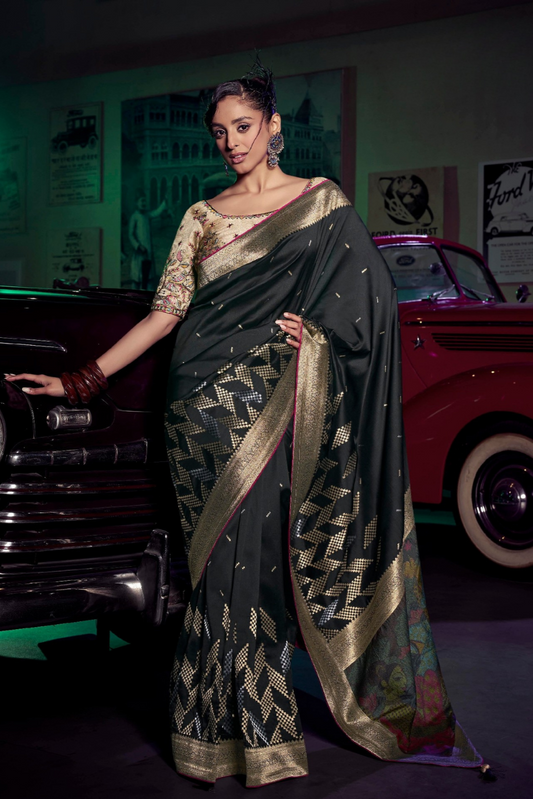 Pure Silk Saree with 3D Weaved Pallu and Heavy - LaVante Fashion