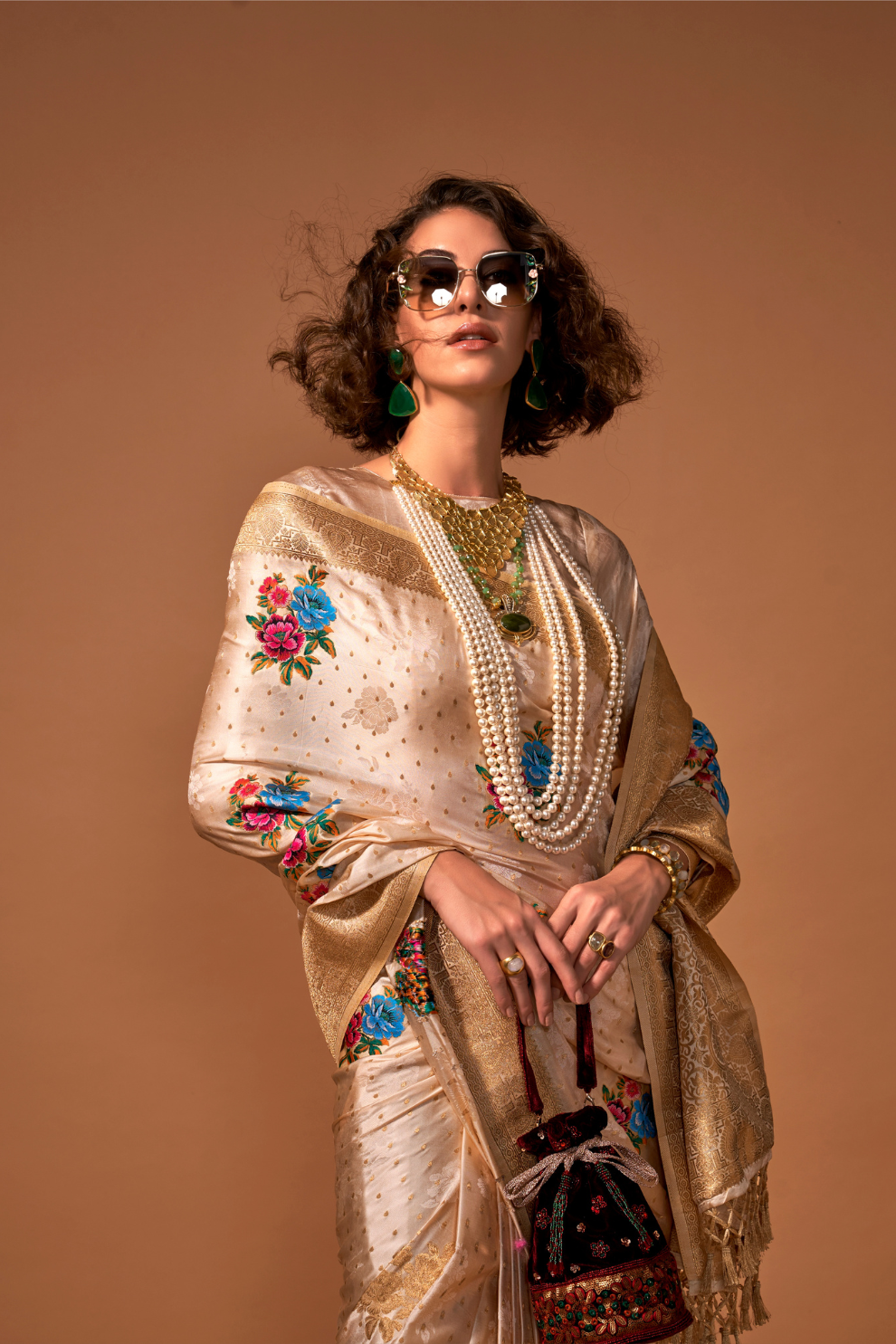 Elegant Floral Satin Silk Saree with Handloom Weaving Finish