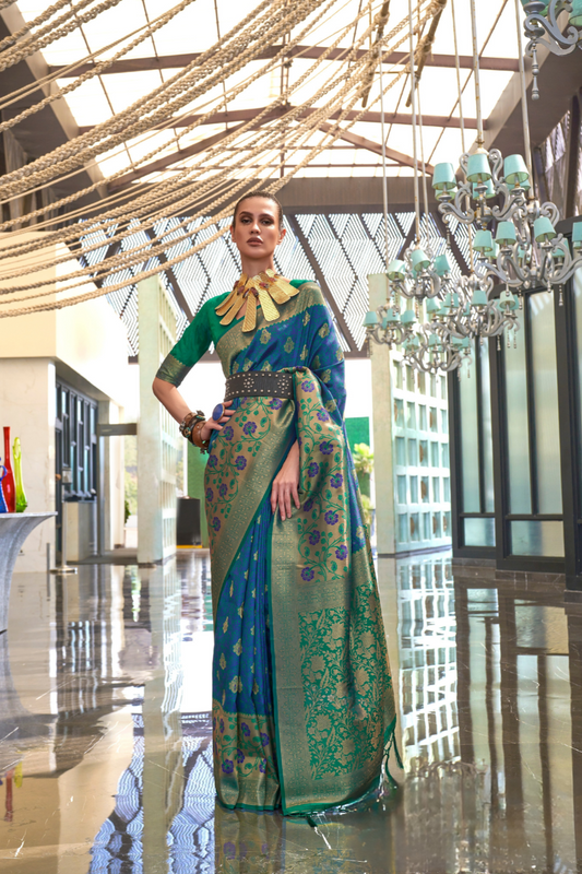 Timeless Woven Zari Silk Saree with Traditional Elegance