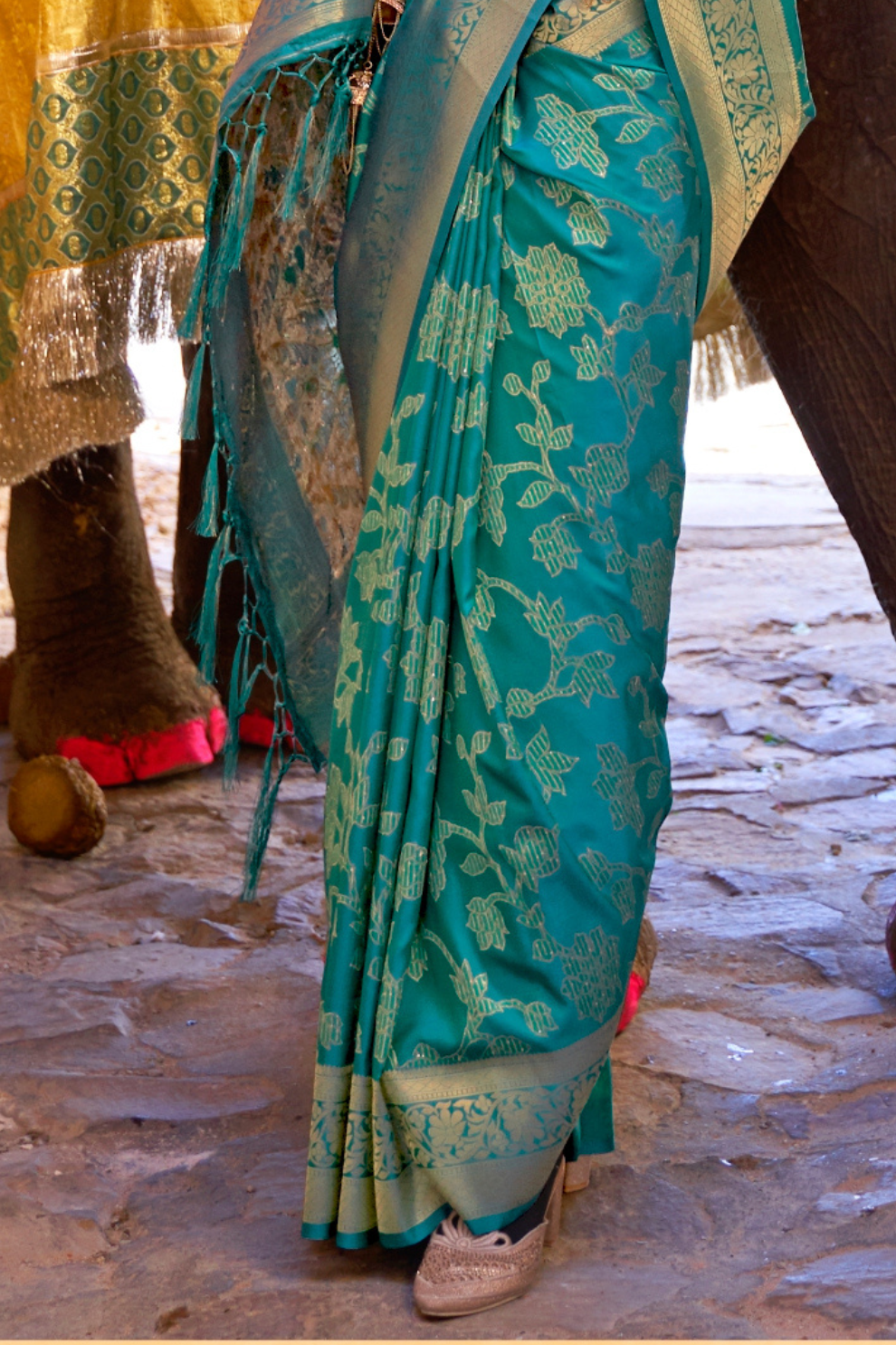 Designer Kanjivaram Saree with Sequin Woven Detailing