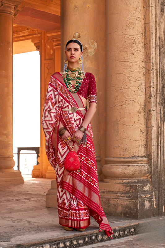 Ethnic Motif Zari Saree in Banarasi Weave Style