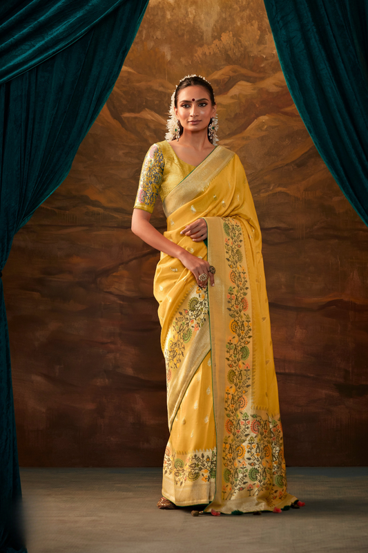 Elegant Silk Saree Embellished with Fine Zari Work