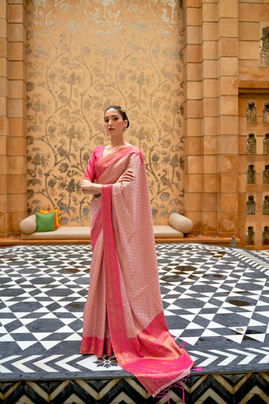 Lustrous Kanjivaram Saree with Authentic Silk and Zari Work