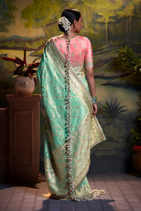 Royal Radiance Exquisite Pure Dola Silk Saree for Timeless Elegance