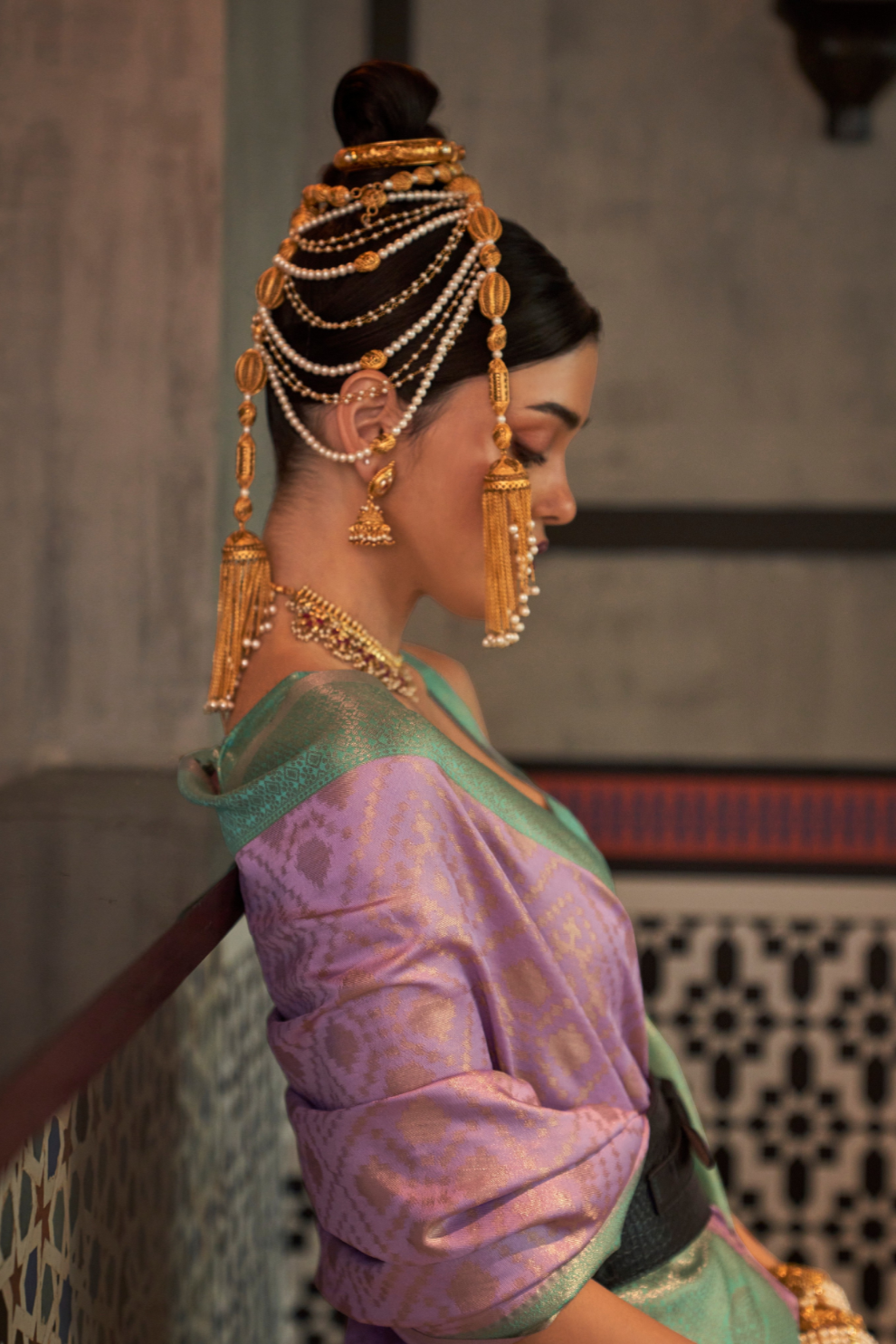 Traditional Kanjivaram Silk Saree with Rich Zari Weaving