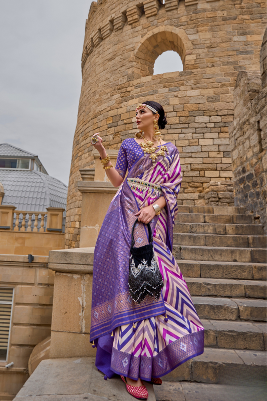 Graceful Aqua Effect Saree in Viscose Polyester Silk Fabric