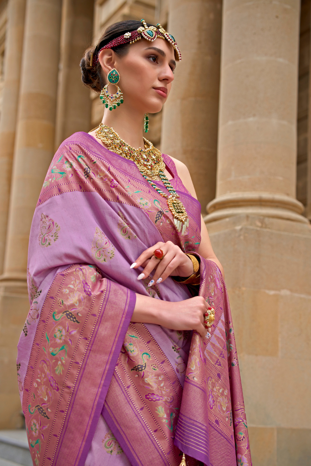 Graceful Saree in Superior Viscose Polyester Silk Fabric