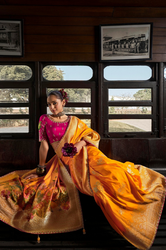 Soft Dola Viscose Silk Saree with 3D Weaved Pallu - LaVante Fashion