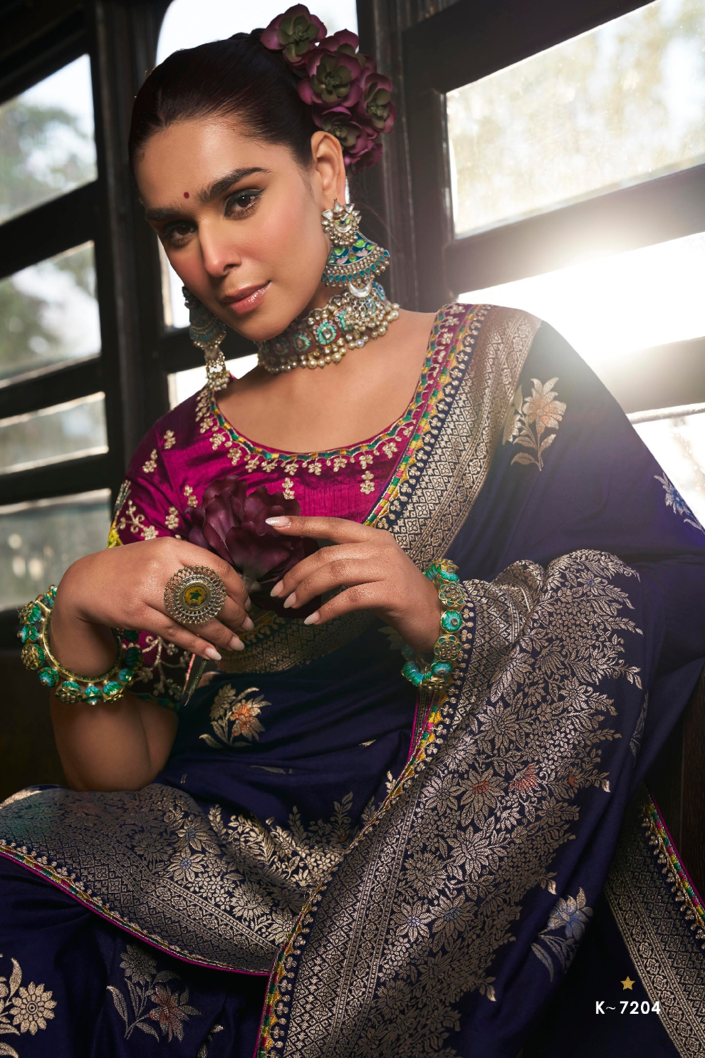 Soft Dola Viscose Silk Saree with 3D Weaved Pallu - LaVante Fashion