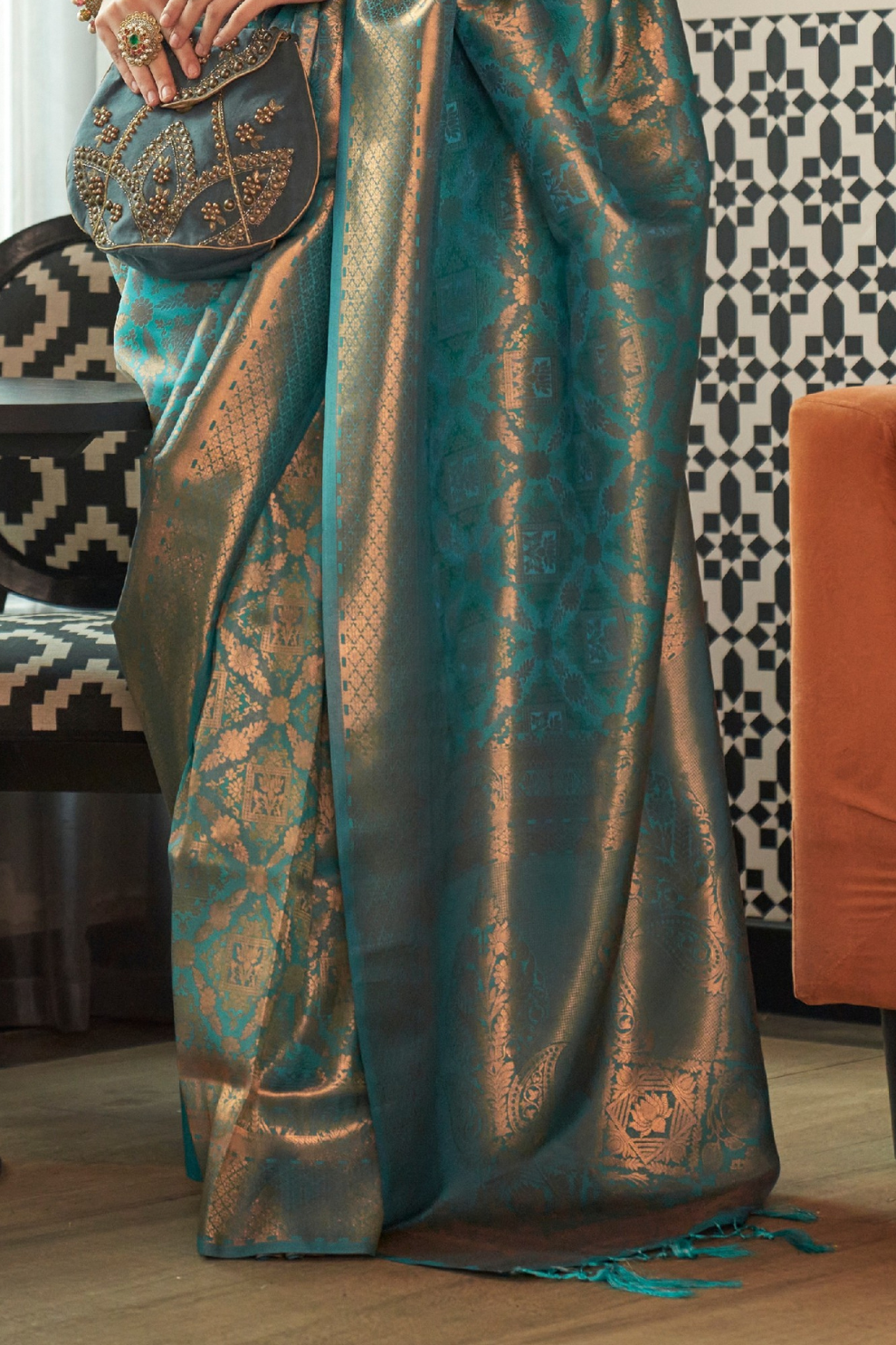 Traditional Kanjivaram Silk Saree with Rich Zari Weaving