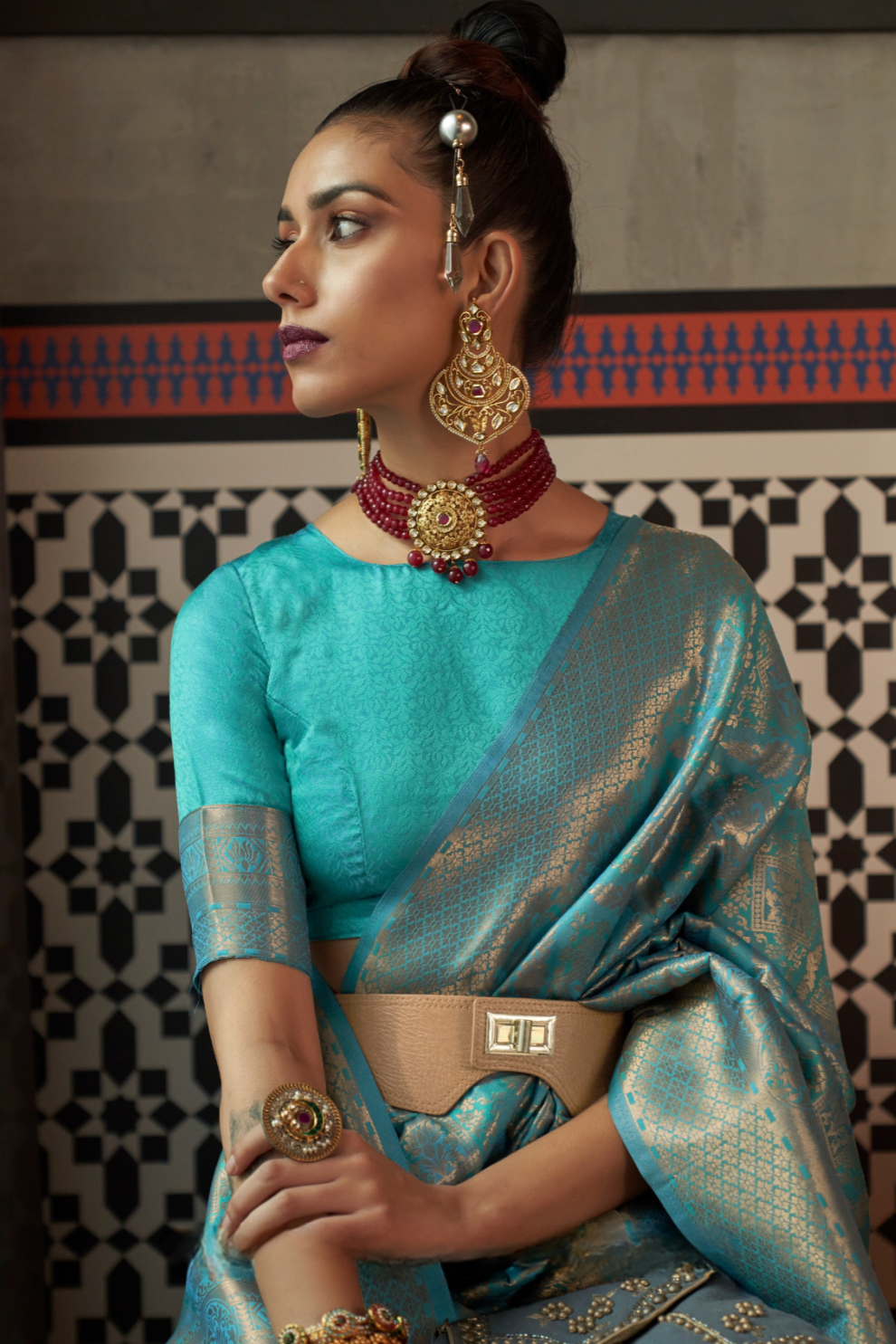 Traditional Kanjivaram Silk Saree with Rich Zari Weaving