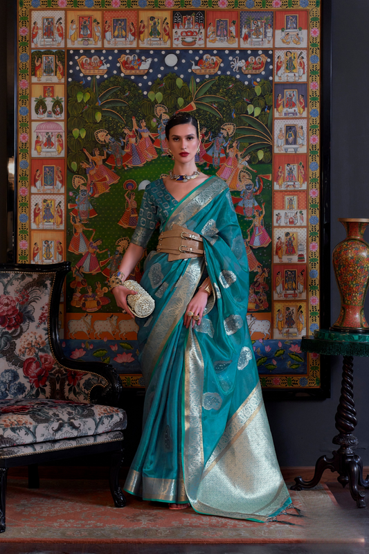 Handloom Woven Dual Tone Organza Silk Saree with Subtle Shine