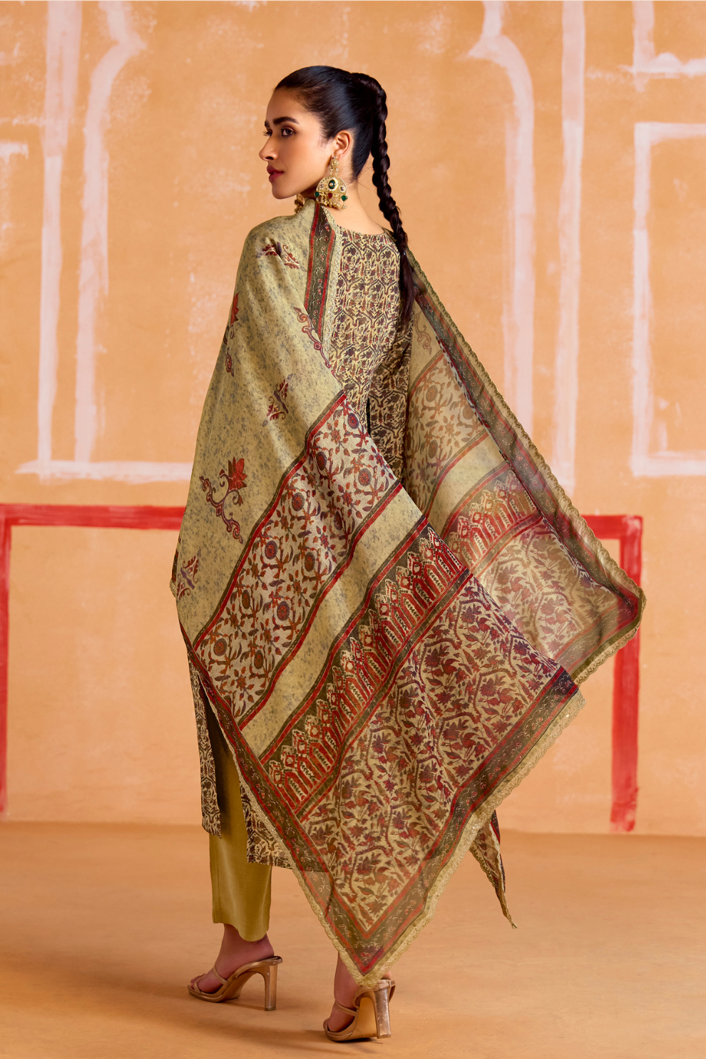 Pure Muslin Straight Salwar Suit with Ceremonial Pitta Embroidery