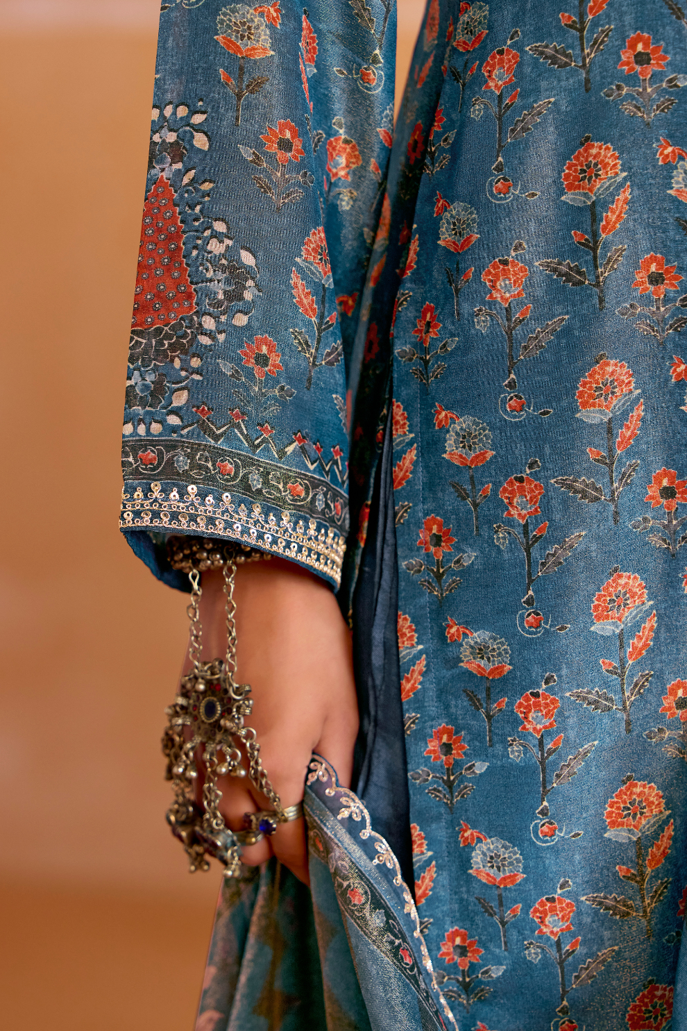 Pure Muslin Straight Salwar Suit with Ceremonial Pitta Embroidery
