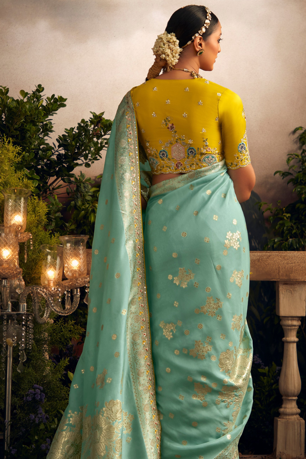 Draped in Elegance Gorgeous Viscose Dolla Silk Saree