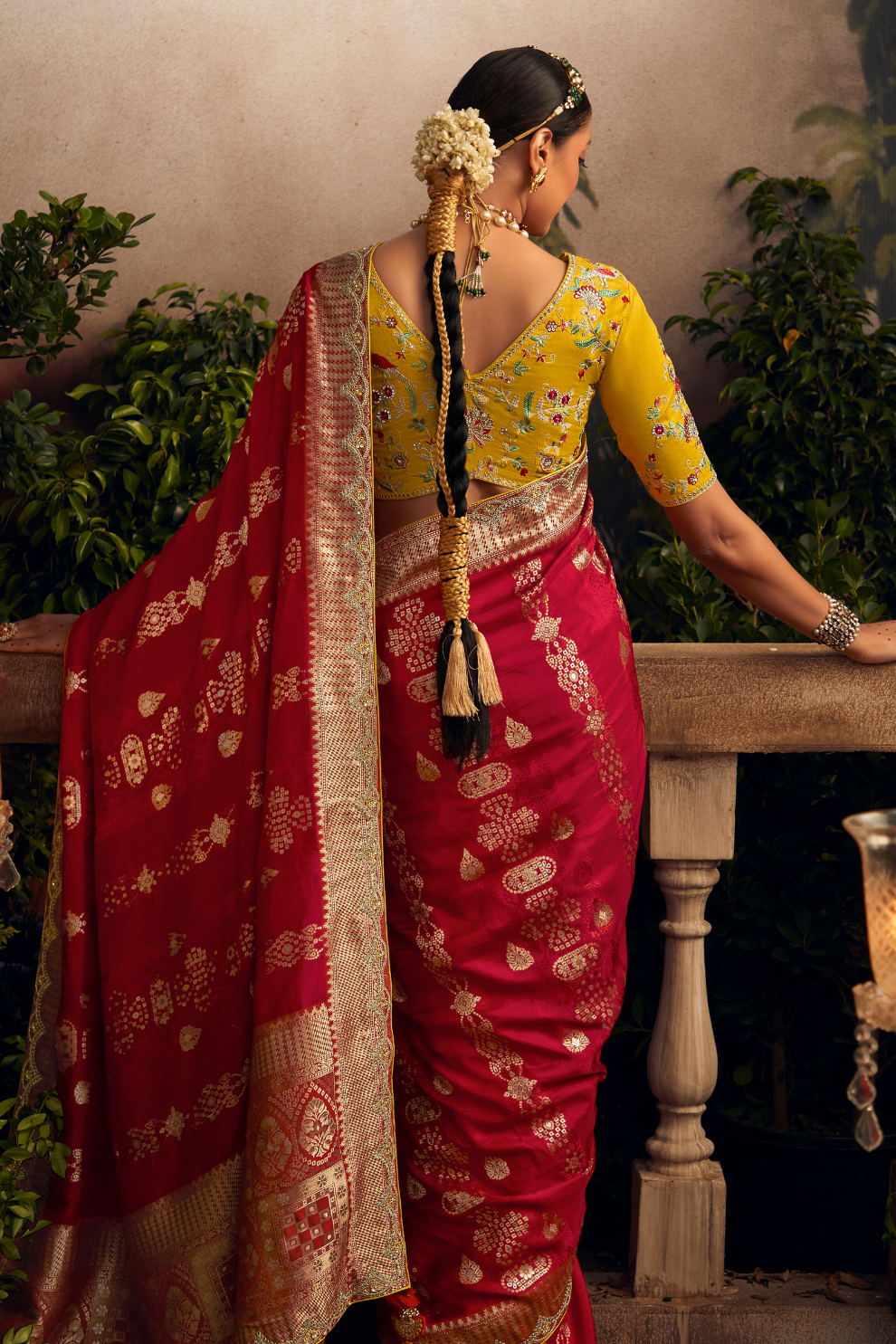 Draped in Elegance Gorgeous Viscose Dolla Silk Saree