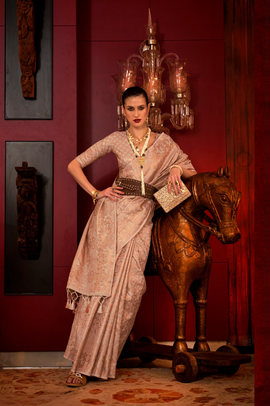 Zari Woven Banarasi Silk Blend Saree with Regal Detailing