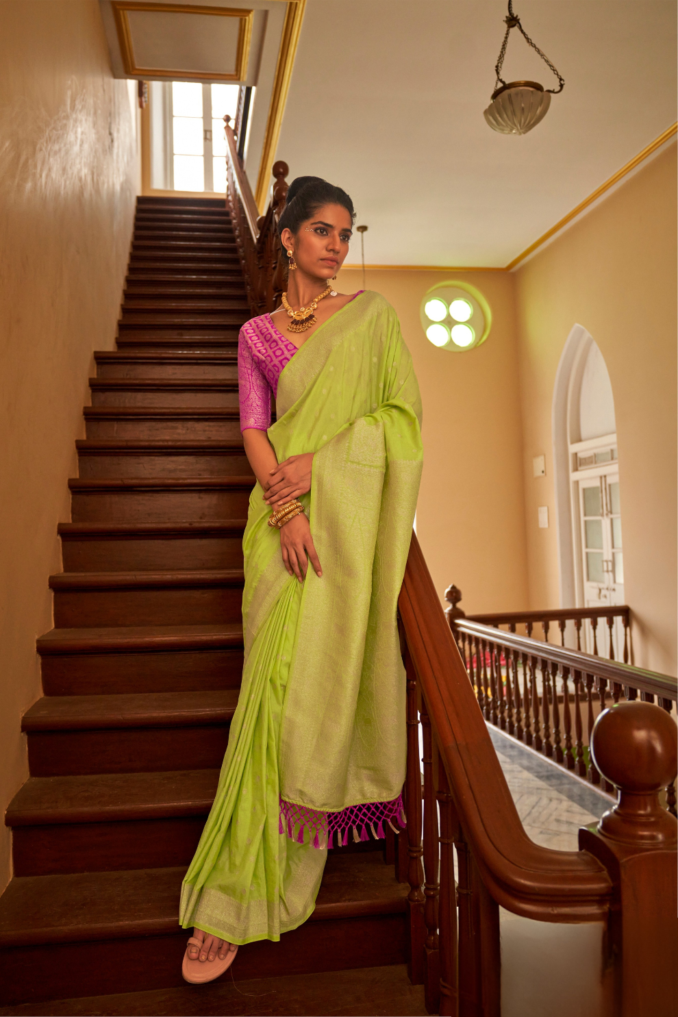Nylon Crepe Saree with Zari Weaving for Festive Occasions