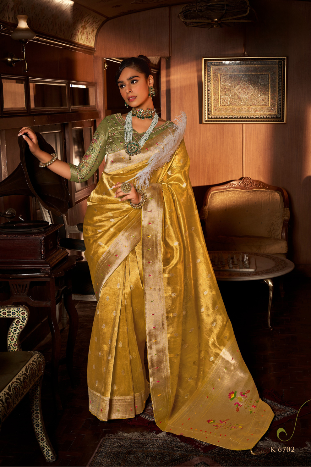 Pure Tissue Paithani Saree with Heavy Contrast - LaVante Fashion