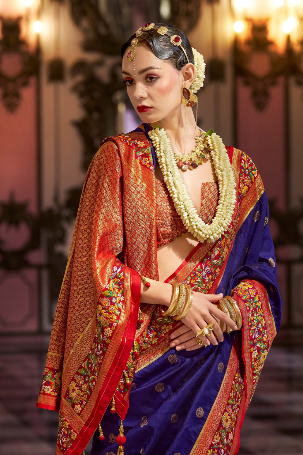 Super Banarasi P.V. Silk Saree with Jacquard Weaving Butti Work - LaVante Fashion