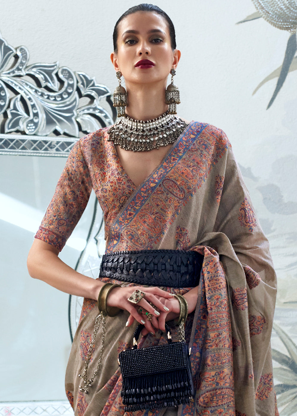 Thunder Grey Kashmiri Handloom Weaving Silk Saree