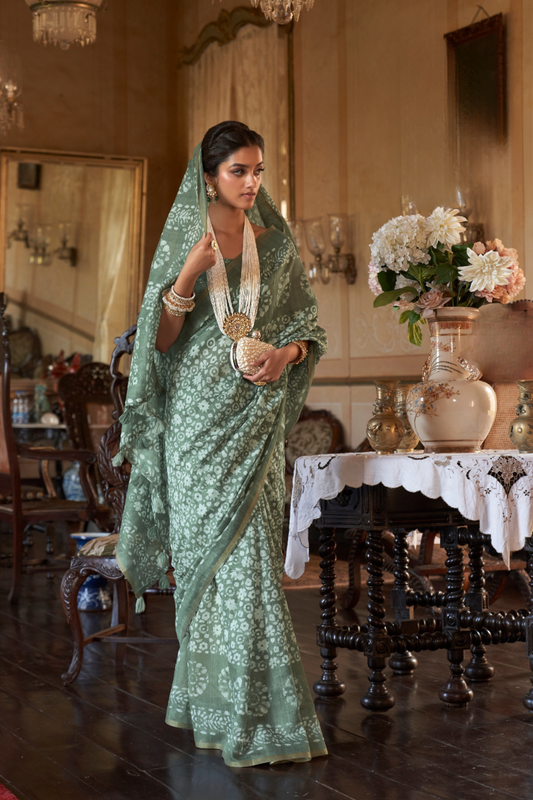 Graceful Bagru Cotton Saree with Dabu Zari Design