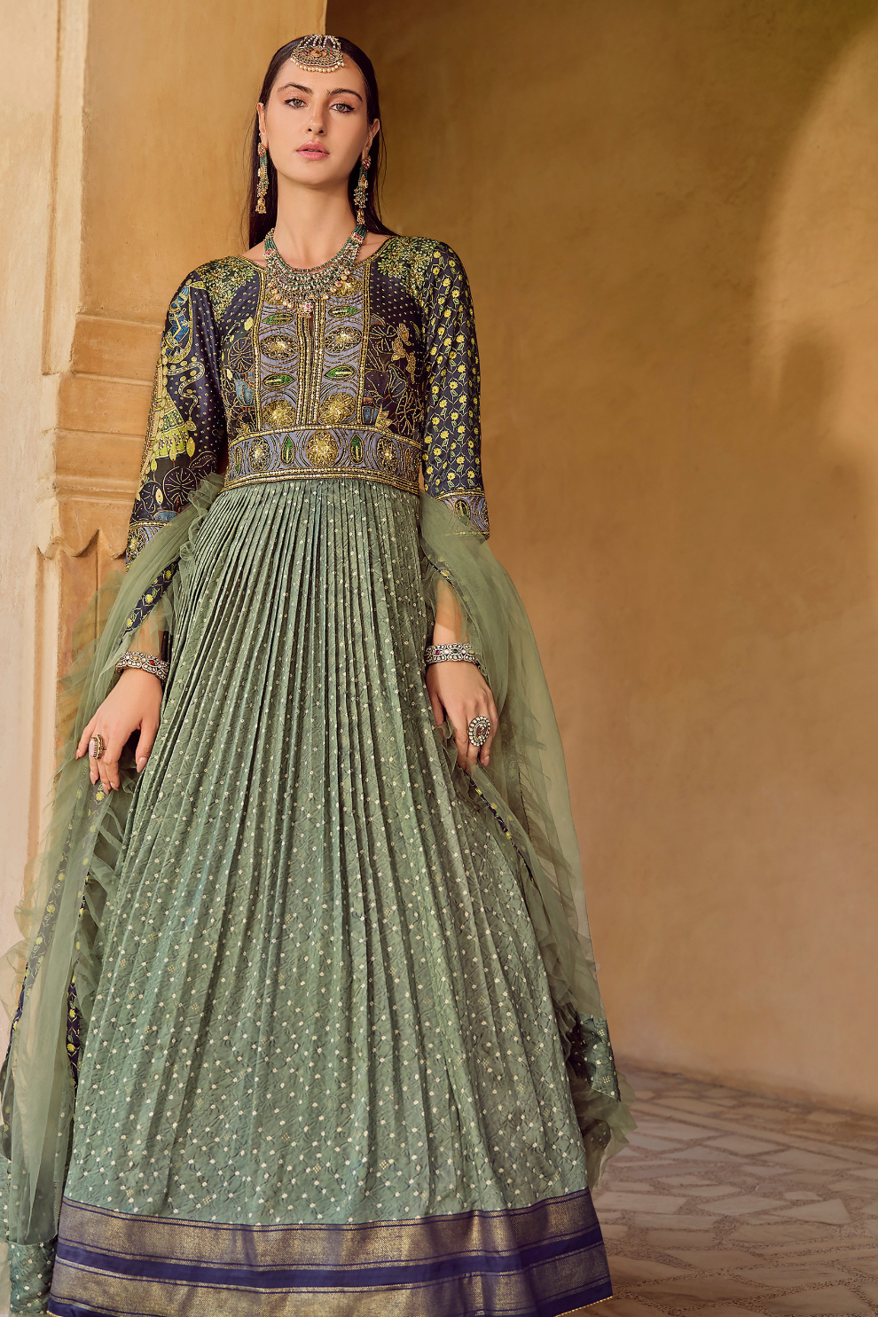 Lehenga Choli de seda de diseñador en color azul turquesa, lista para usar, con brillo y detalles de espejo