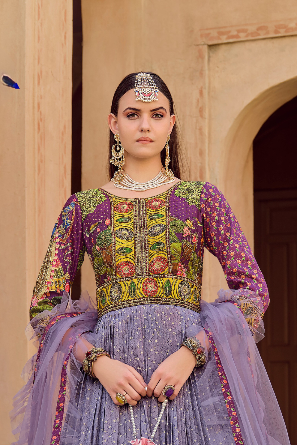 Lehenga Choli de seda de diseñador en color azul turquesa, lista para usar, con brillo y detalles de espejo