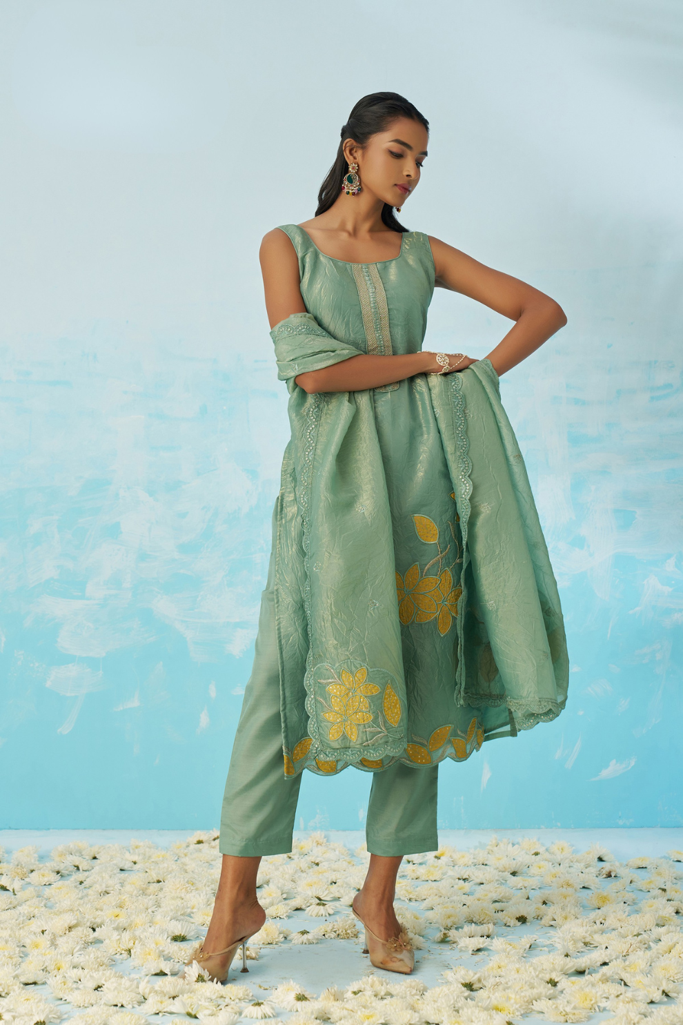 Lehenga Choli de seda de diseñador en color azul turquesa, lista para usar, con brillo y detalles de espejo