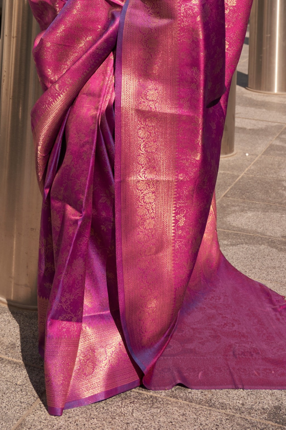 Floral Woven Zari Silk Banarasi Saree