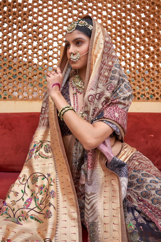 Graceful Digital Print Saree in Lightweight Viscose Silk