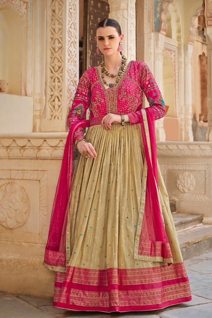 Lehenga Choli de seda de diseñador en color azul turquesa, lista para usar, con brillo y detalles de espejo
