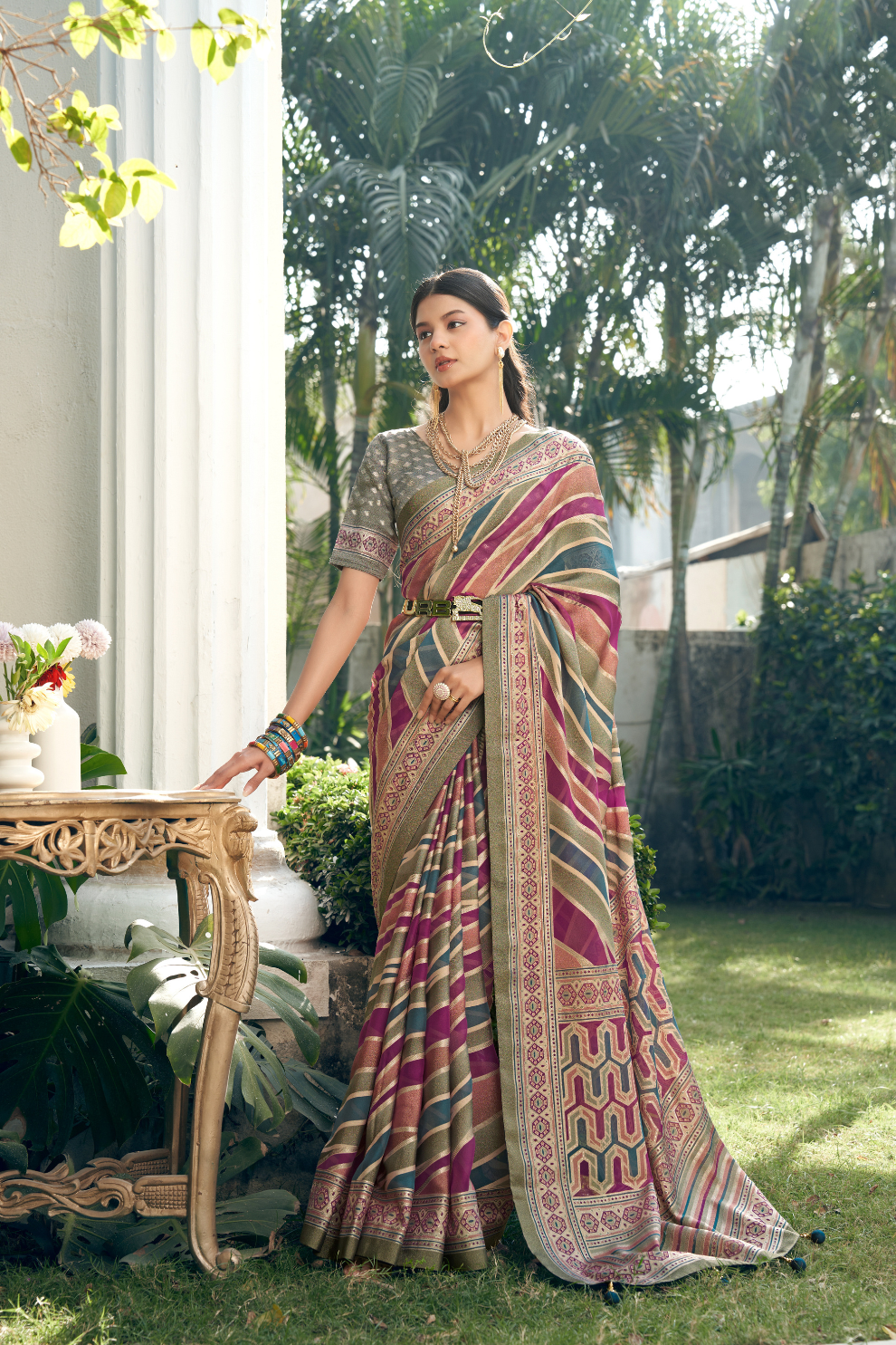 Pure Viscose Georgette Saree with Burnout Fancy Design