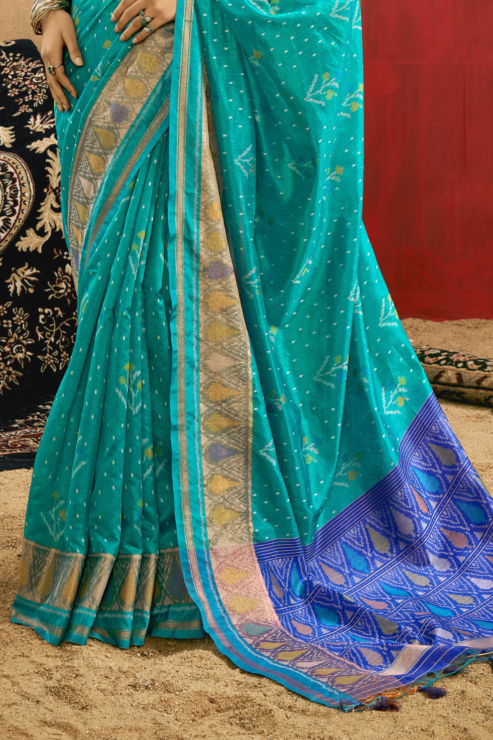 Regal Heritage Woven in Patola Handloom Silk Elegance