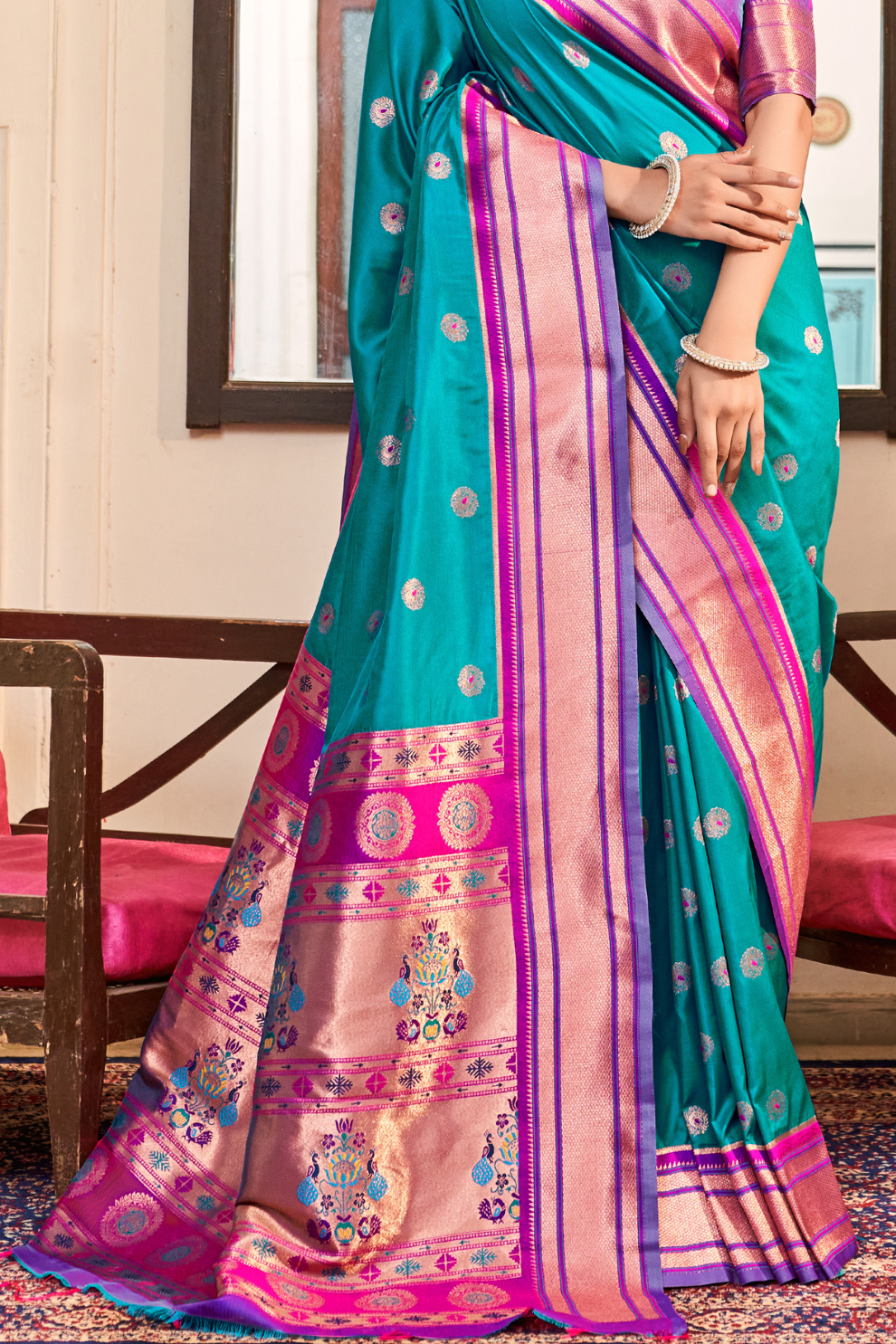 Pure Paithani Silk – Traditional Elegance with Royal Charm