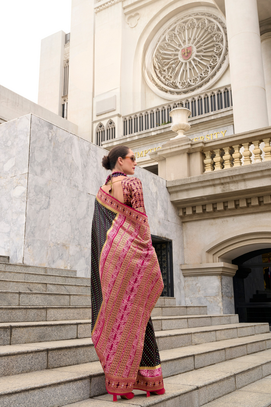 Royal Grace – Pure Soft Banarasi Silk Saree with Rich Zari Weaving - LaVante Fashion