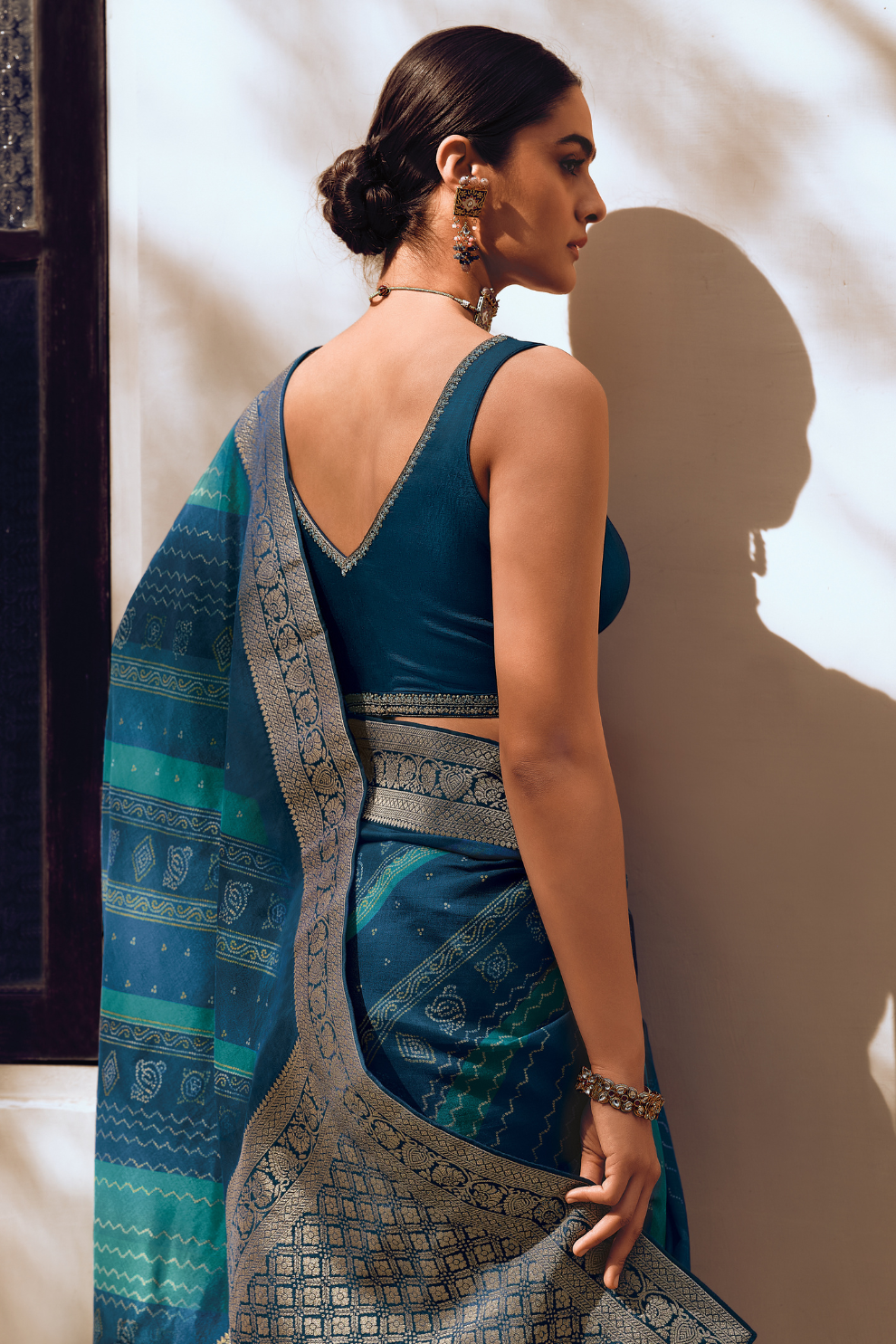Vibrant Viscose Silk Bandhani Print Saree with Blouse Piece