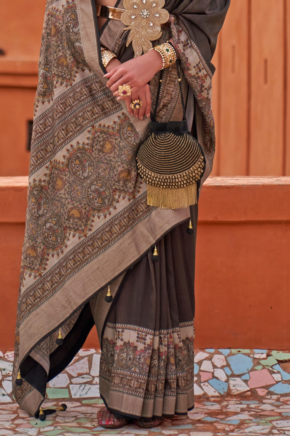 Glossy Finish Saree in Viscose Polyester Silk Fabric Print