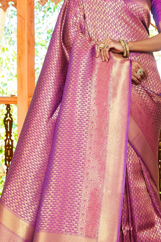 Kanjeevaram Handloom Silk Saree with Rich Traditional Weaving