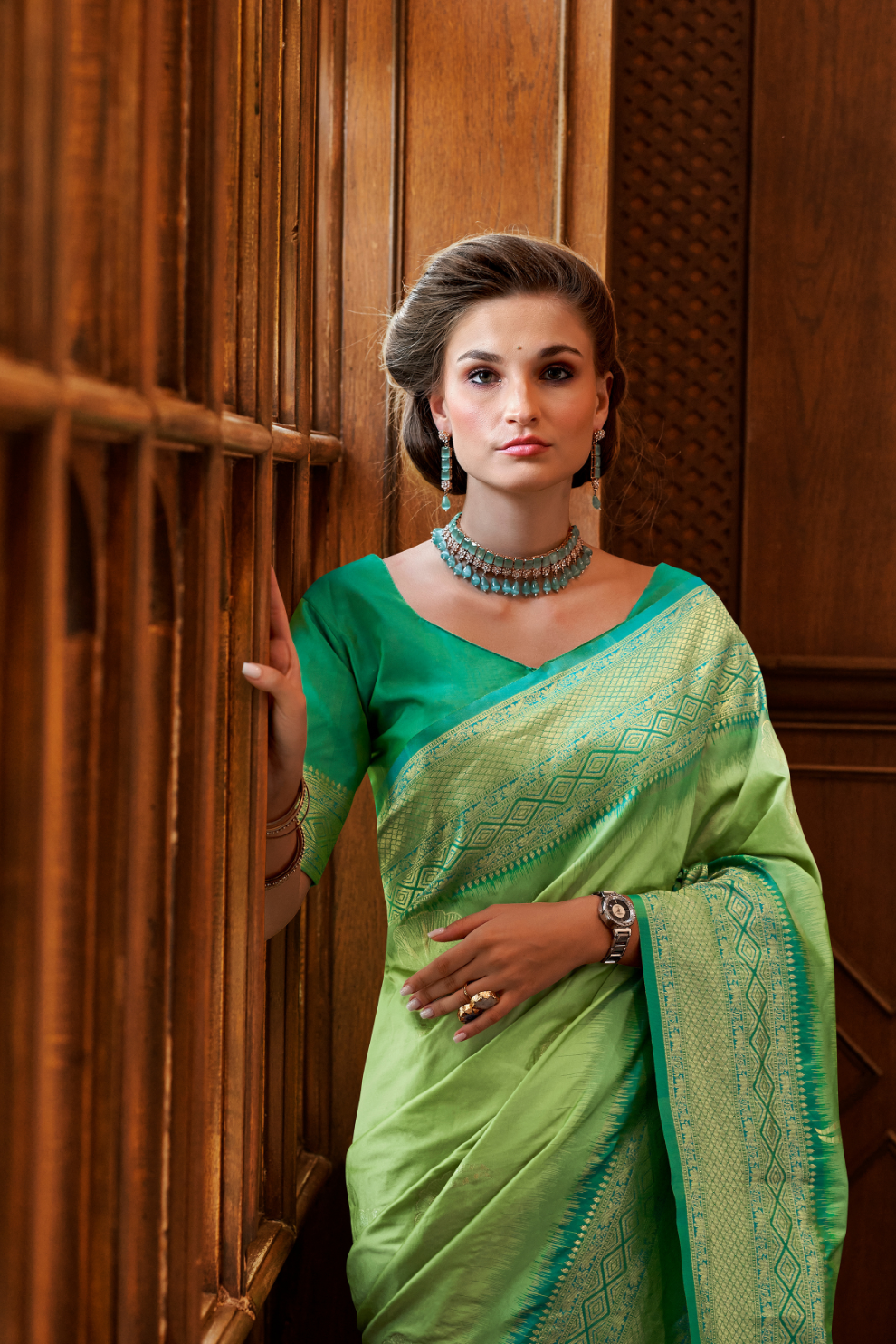 Pure Weaving Silk with Zari Woven Butta & Contrast - LaVante Fashion