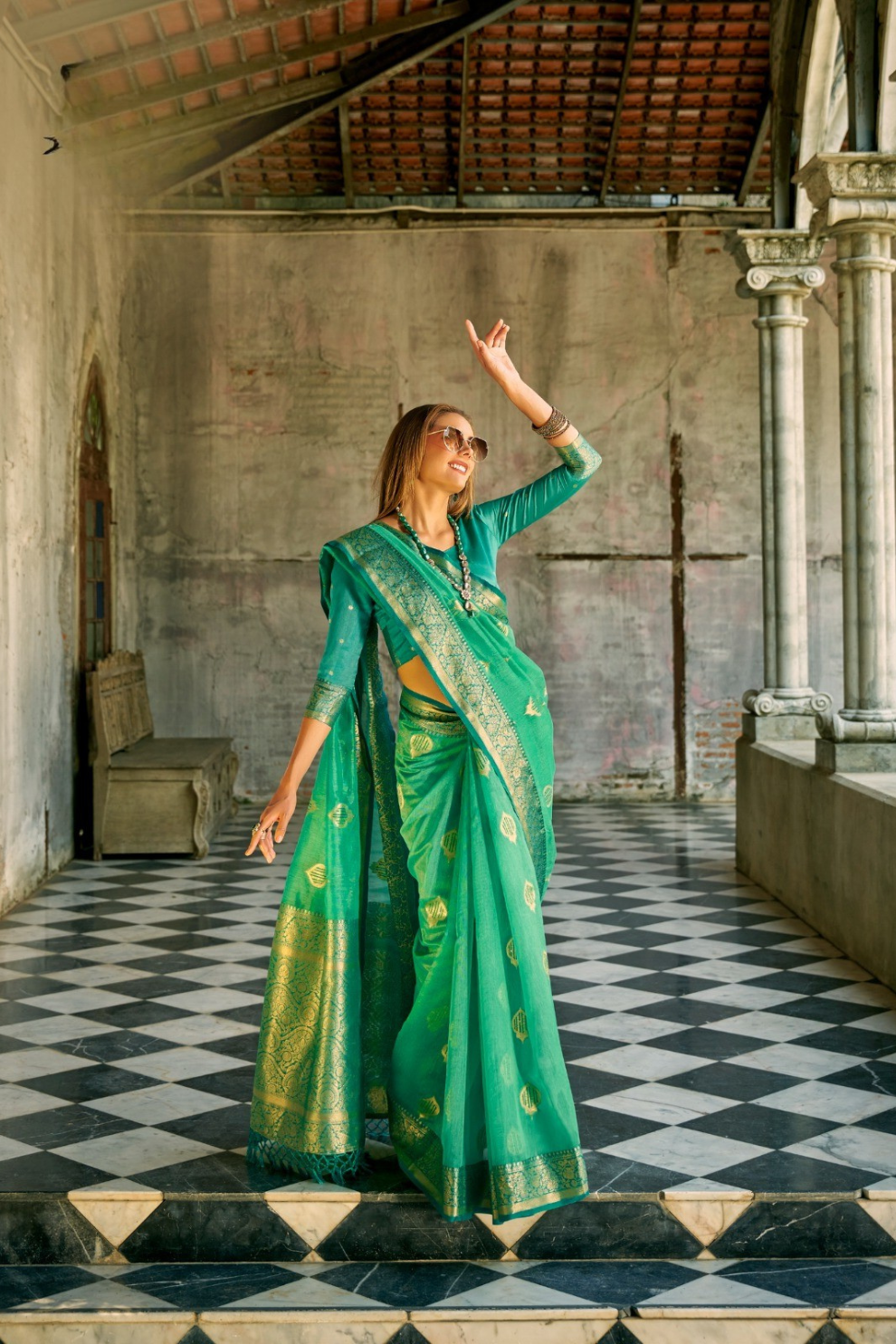 Elegant Soft Tissue Silk Draped in Traditional Zari Work - LaVante Fashion
