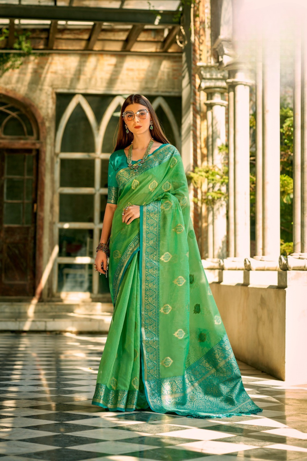 Elegant Soft Tissue Silk Draped in Traditional Zari Work - LaVante Fashion