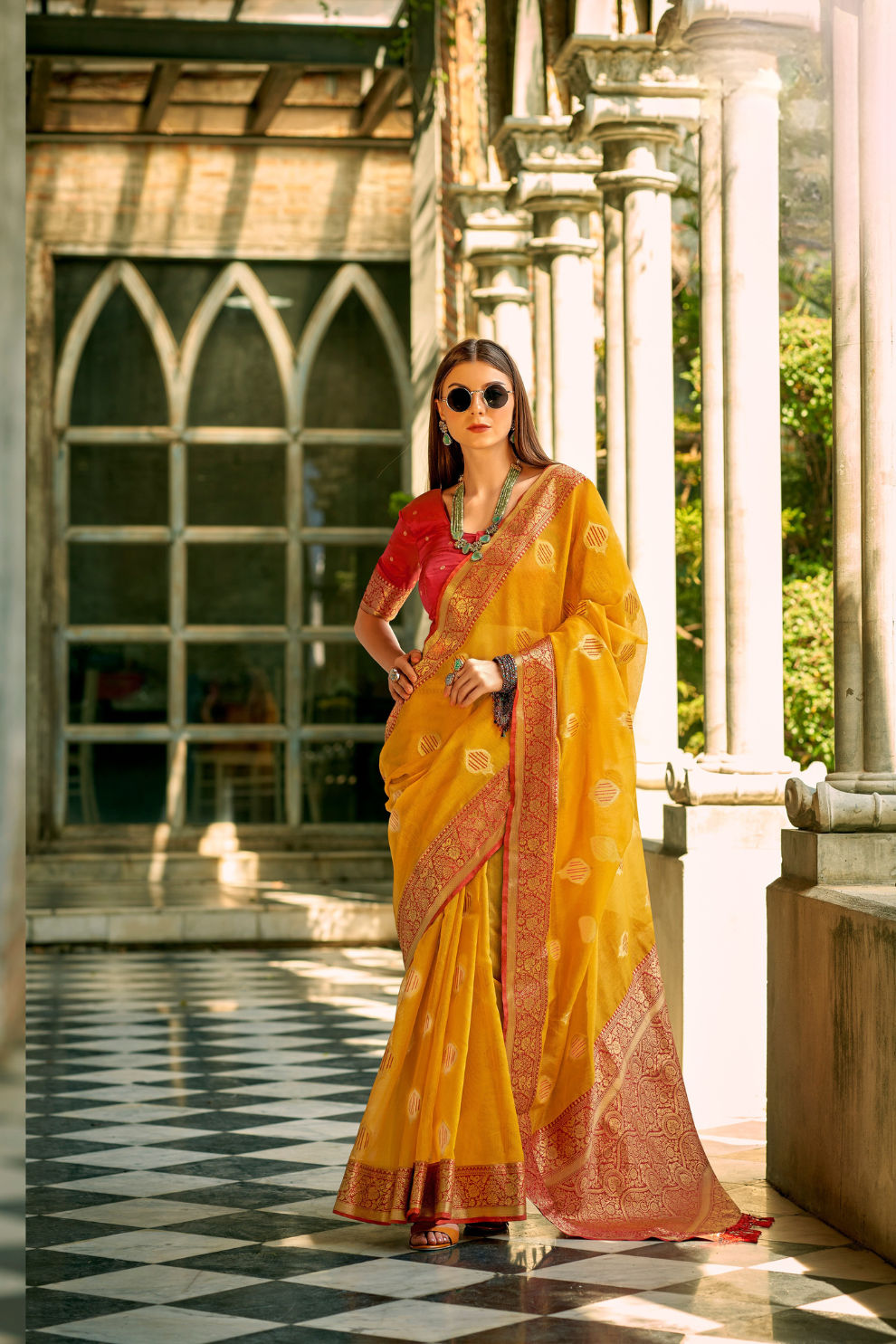 Elegant Soft Tissue Silk Draped in Traditional Zari Work - LaVante Fashion
