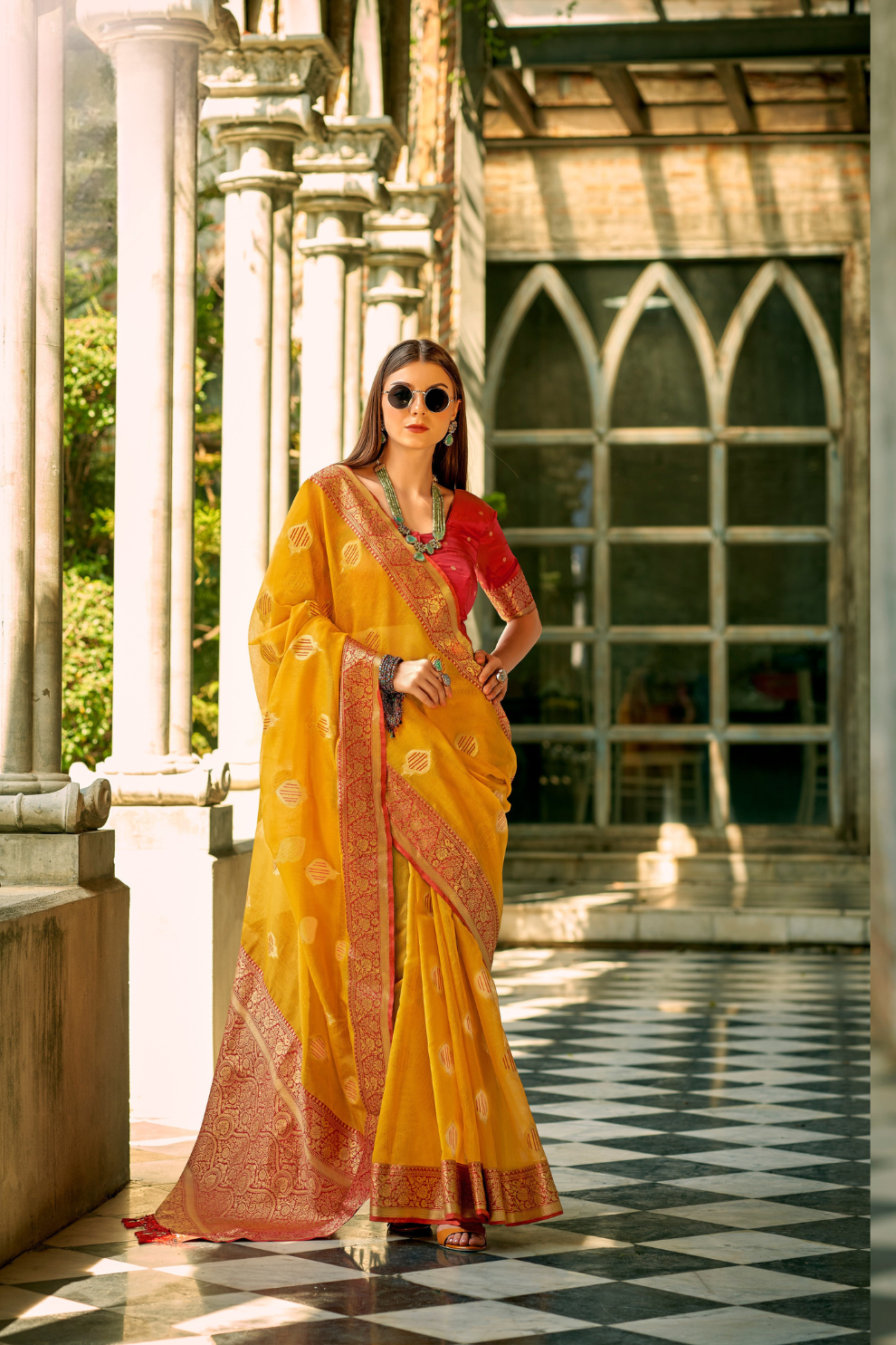 Elegant Soft Tissue Silk Draped in Traditional Zari Work - LaVante Fashion